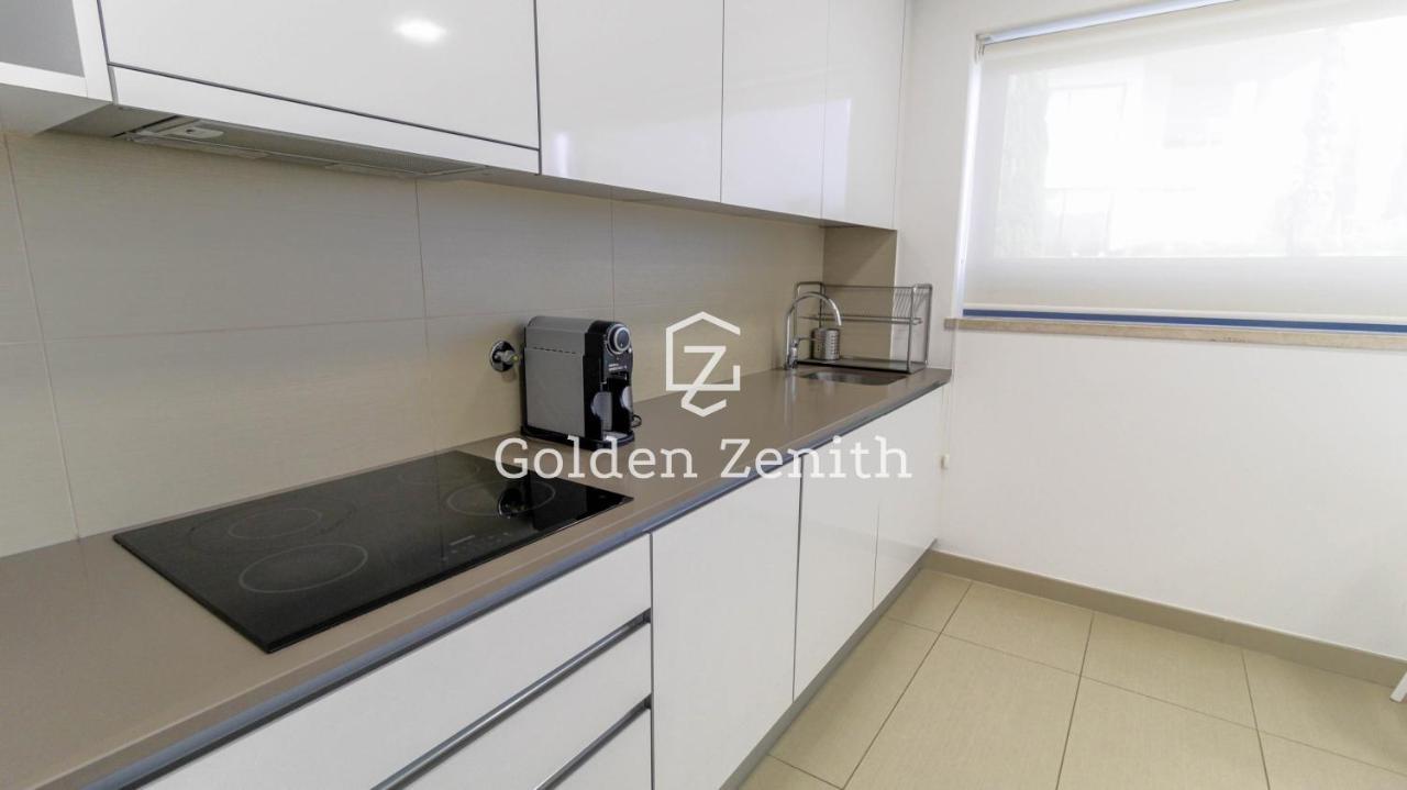 Cavalo Preto Luxury Beach Apartment By Golden Zenith Quarteira Exterior photo
