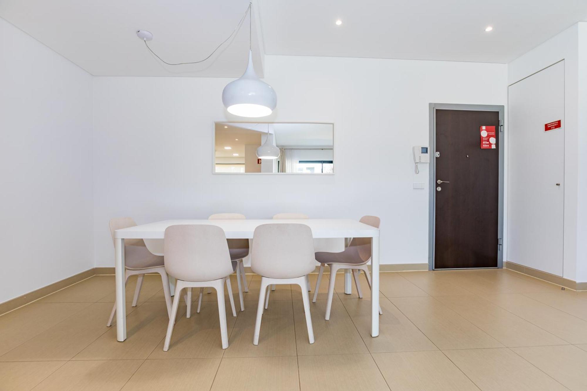Cavalo Preto Luxury Beach Apartment By Golden Zenith Quarteira Exterior photo